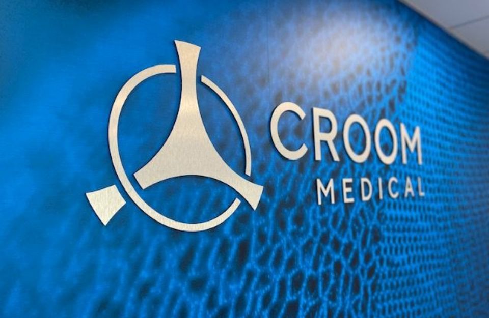 croom signage