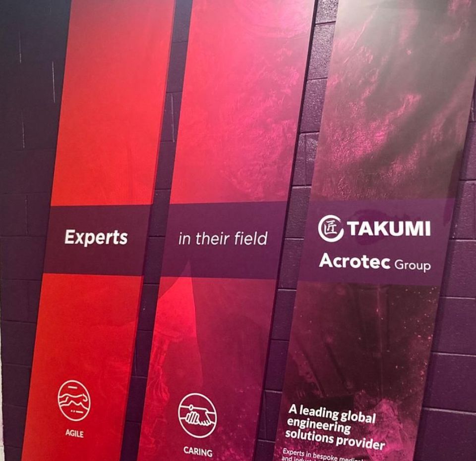 Signage Takumi